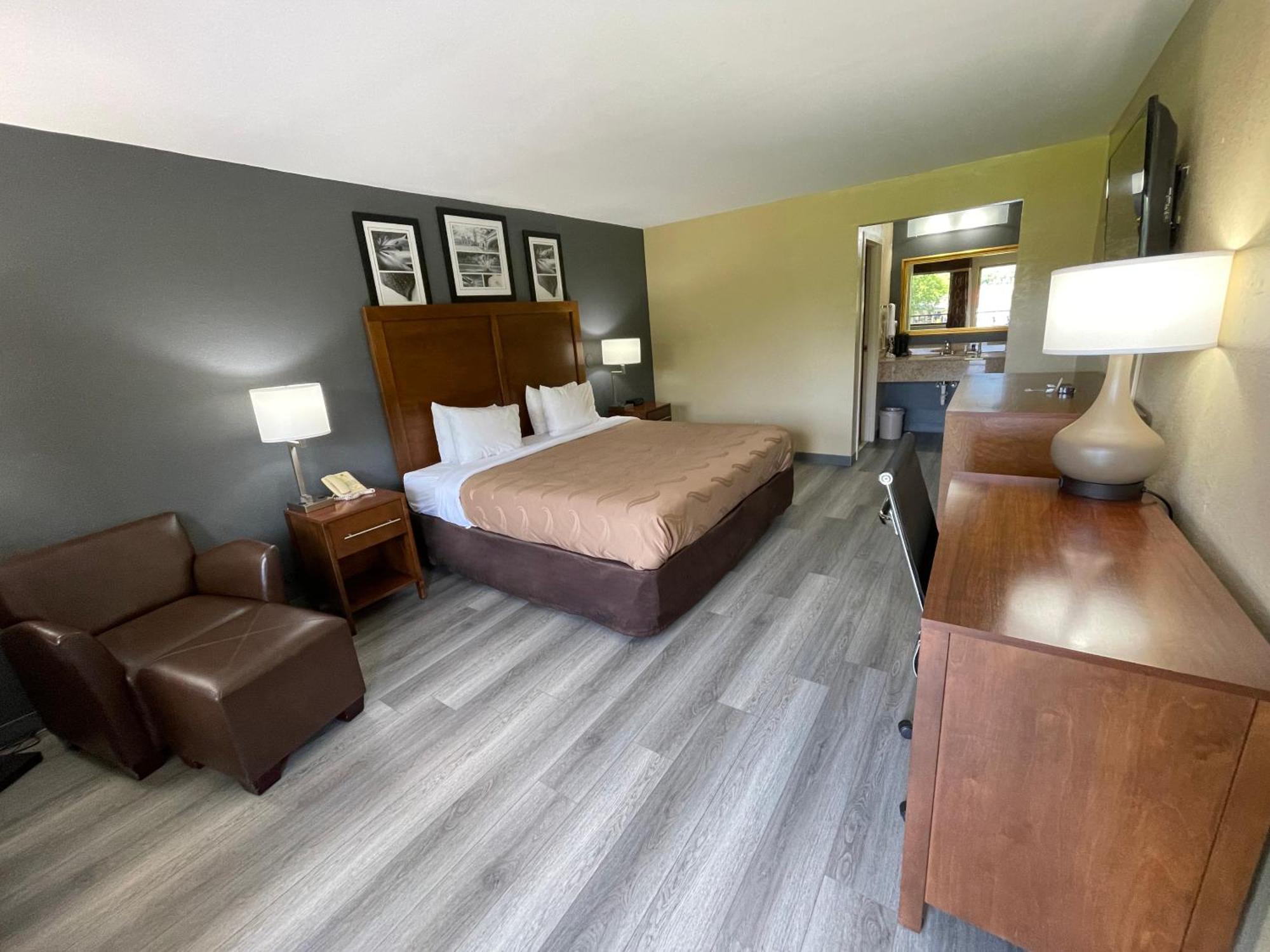 Quality I-95 Inn